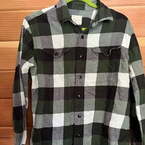 AEO Button down shirt